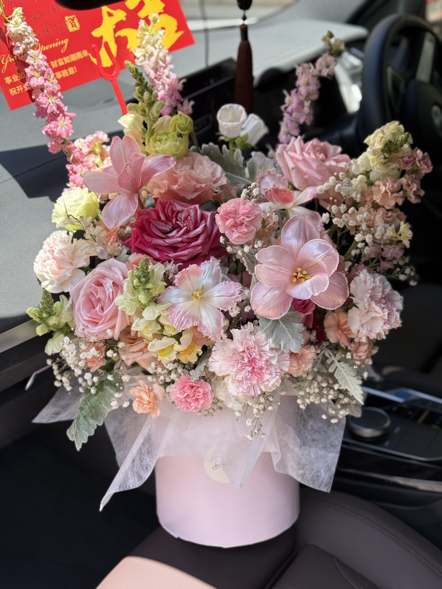 Flowers in Posy Hatbox